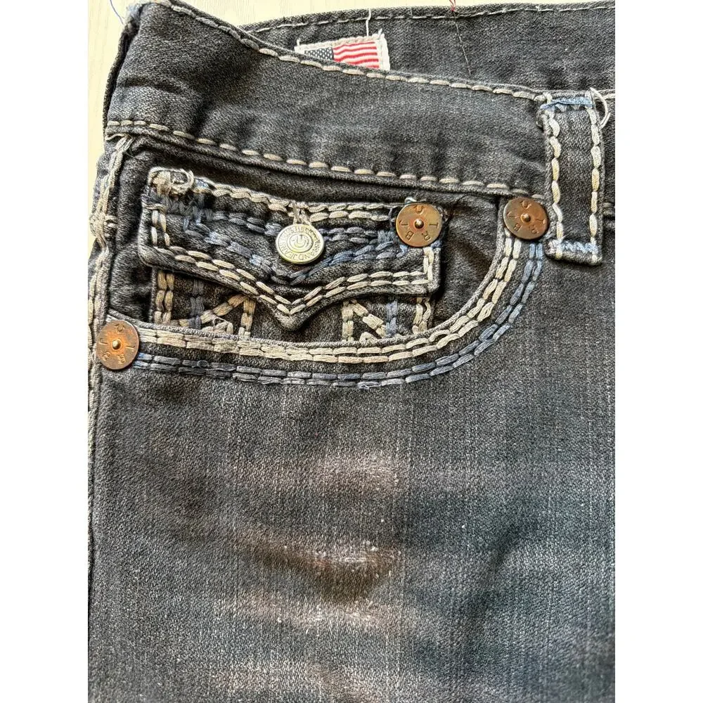 Men’s True Religion jeans- Sz 40